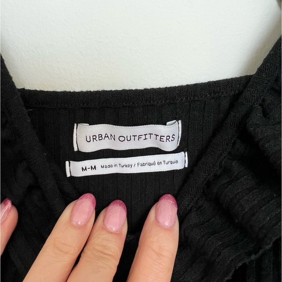 Urban Outfitters Ruffle Sleeve Tank Top Crop Top - Picture 2 of 3